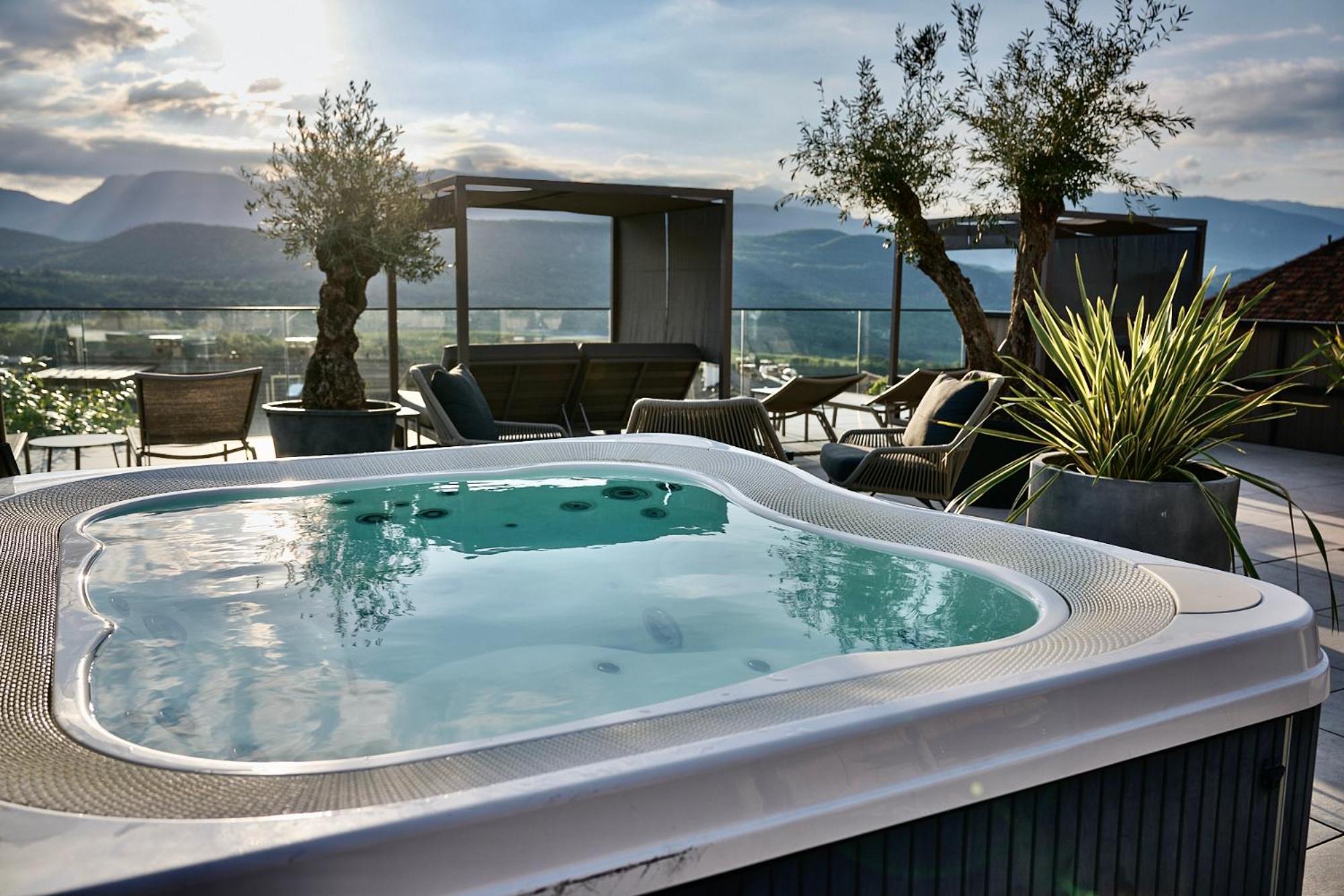 Das Panorama Designhotel Кальдаро Екстер'єр фото